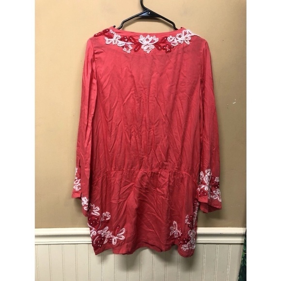 SOFT SURROUNDINGS Coral Pink Embroidered Floral  Bead Tassel Tunic Top Size Med - Picture 2 of 6